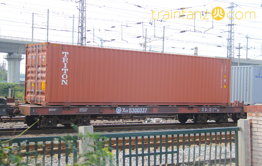 X1K平车装载一个40尺标准箱（图 K2Cr2O7）