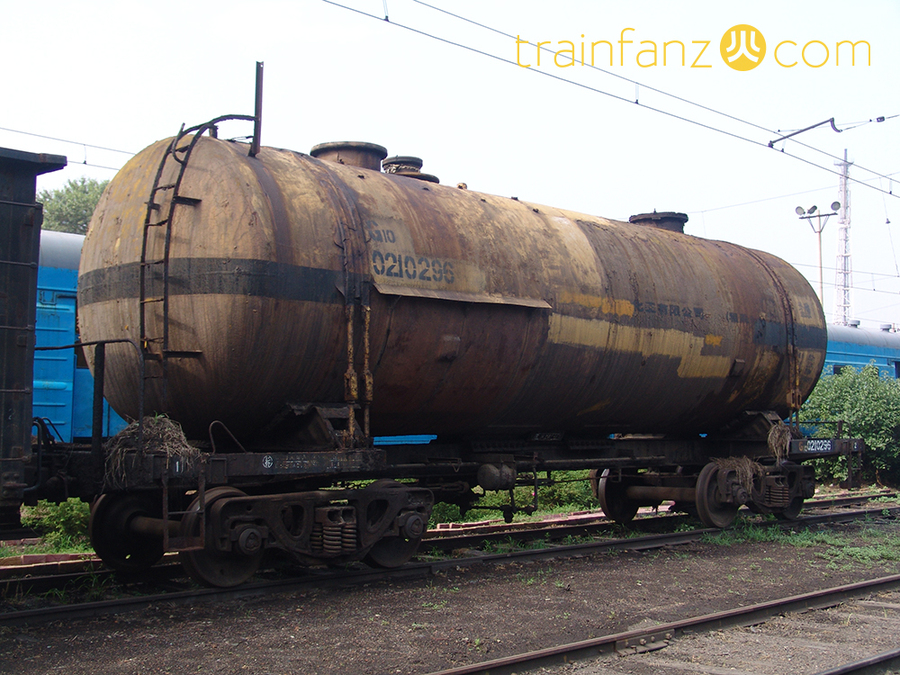 G10罐车已经全数报废 （图 孟超）