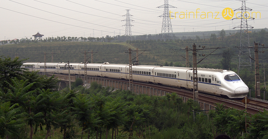 CRH2型动车组（图DF11-0128）