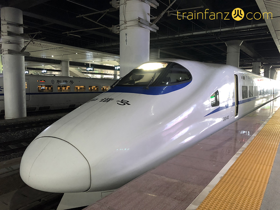 CRH2动车组的车头特写（图 Akira）