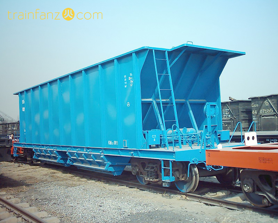 KM70漏斗车的端面 （II 端）（图 王旭）