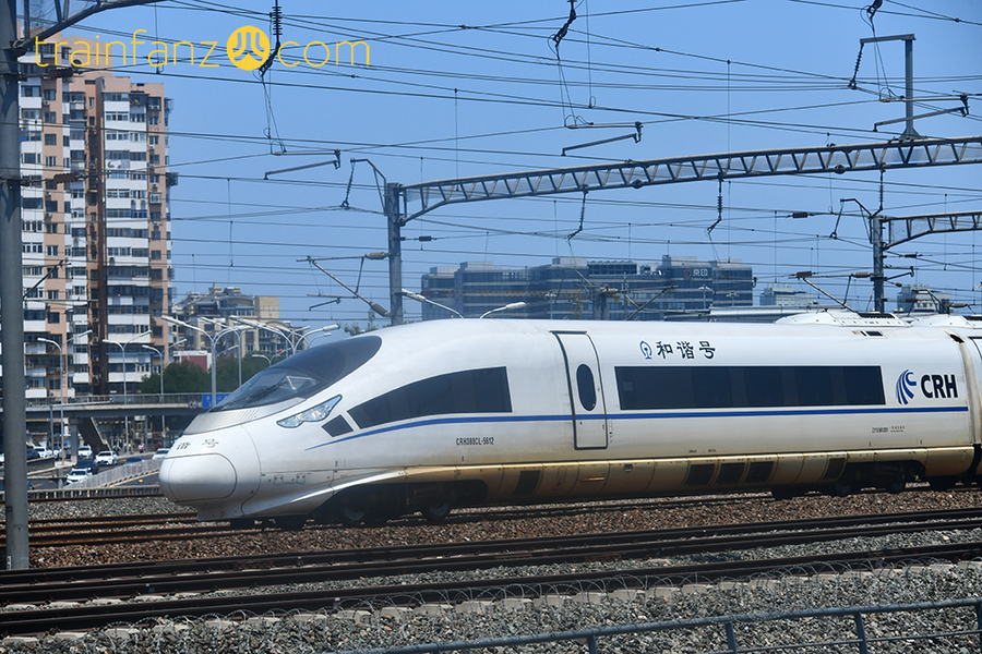 CRH380CL型动车组 （图 K2Cr2O7）