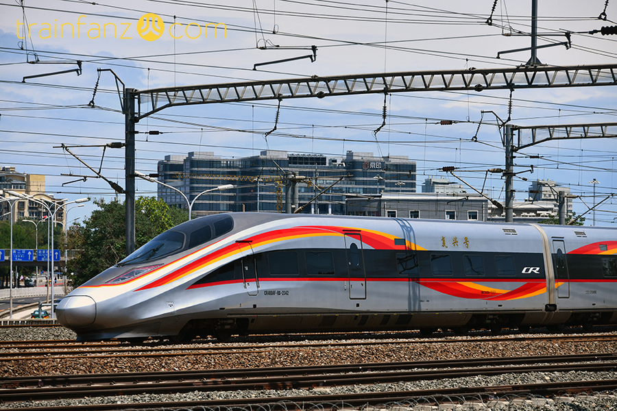 CR400AF-BS型高速动车组 （图 K2Cr2O7）