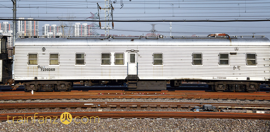 B23型冷藏车组的发电乘务车（图 K2Cr2O7)