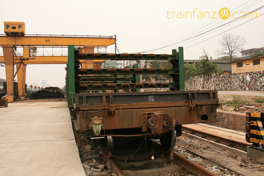 T11BK型长轨车，运轨车端面（图 Akira）