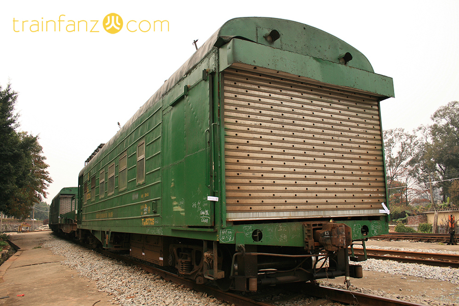 T11BK型长轨车，作业尾车的端面 （ I 端）（图 Akira）