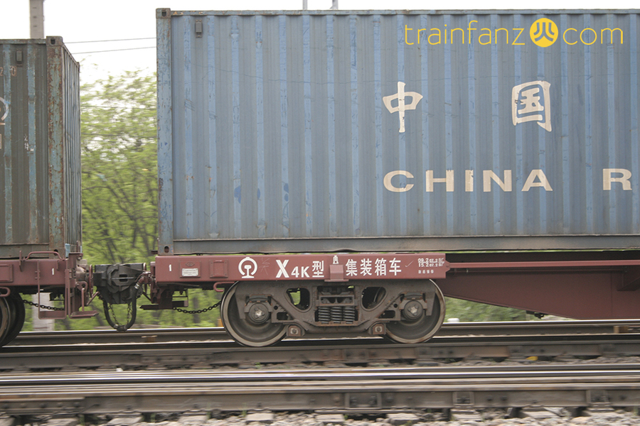 X4K平车的车身特写 （图 K2Cr2O7）