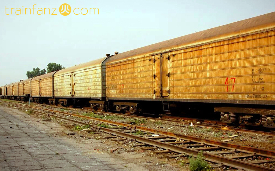 B17型保温车（已经改造过） （图 丰保京辆铁道史）