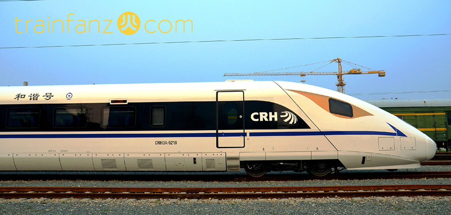 CRH3A动车组的头车侧面 （图 有图为郑）