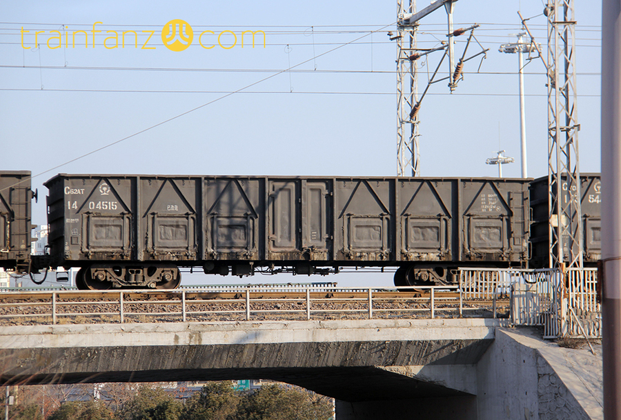 C62AT敞车的侧面（图 K2Cr2O7）