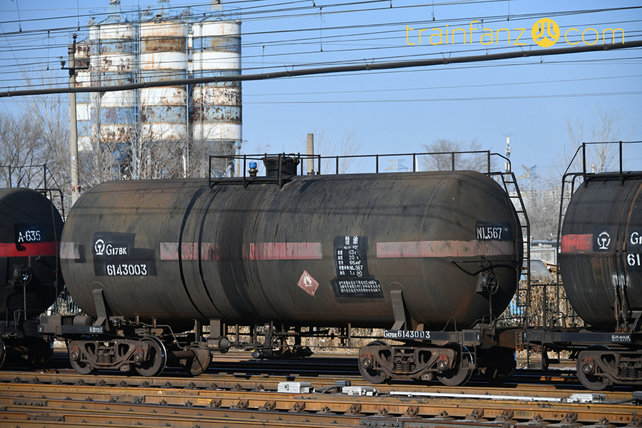 G17BK罐车的端面（I 端）（图 K2Cr2O7）