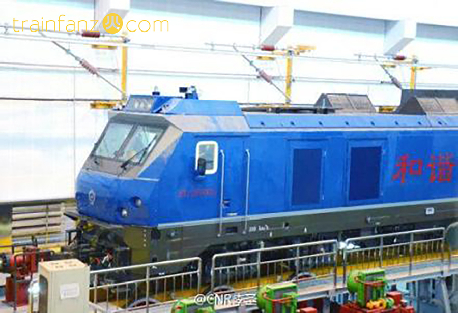 HXD2F机车在测试台上进行测试（图 CRRC）