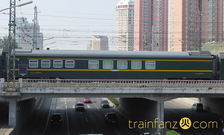 高原版CA25T型餐车侧面 （图 K2Cr2O7）