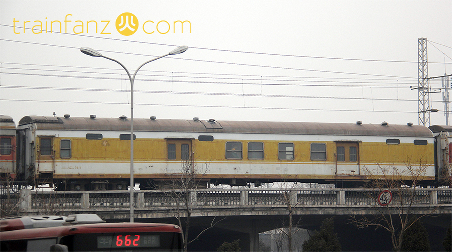 UZ25B邮政车，注意车身与上图的区别 （图 K2Cr2O7）