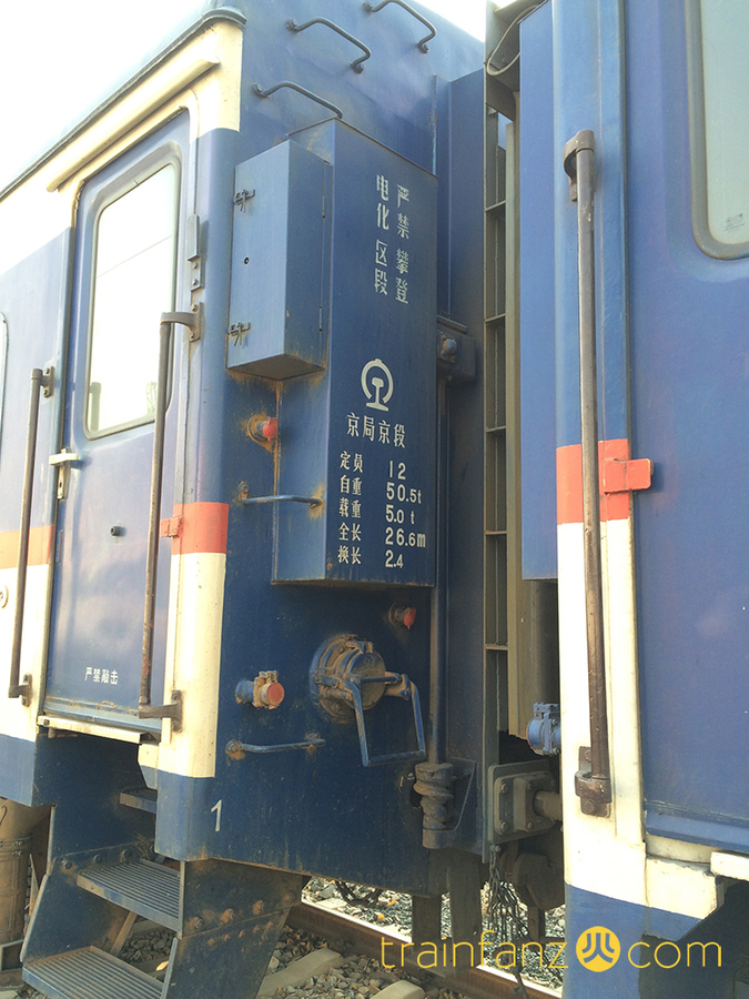 SY25试验车的端面（I 端）（图 Allan Wong）